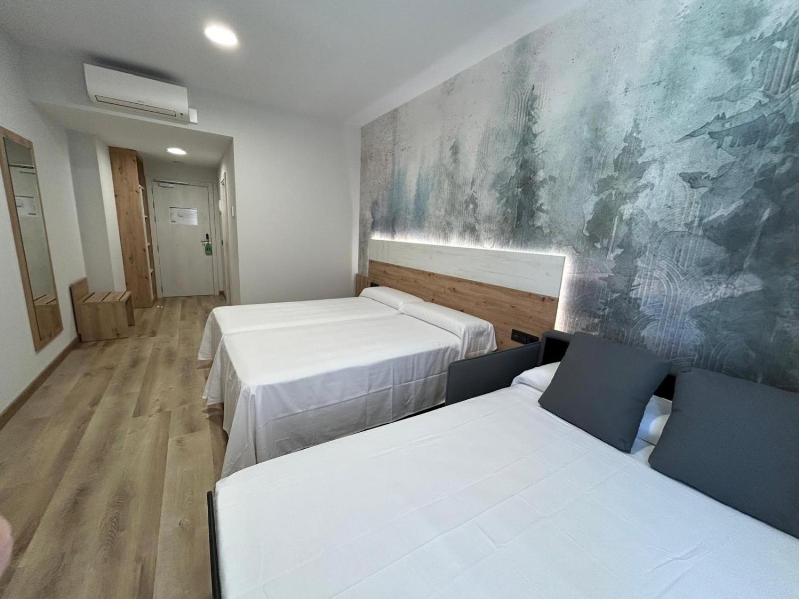 לה פואבלה דה ואלורדה Hotel Javalambre מראה חיצוני תמונה