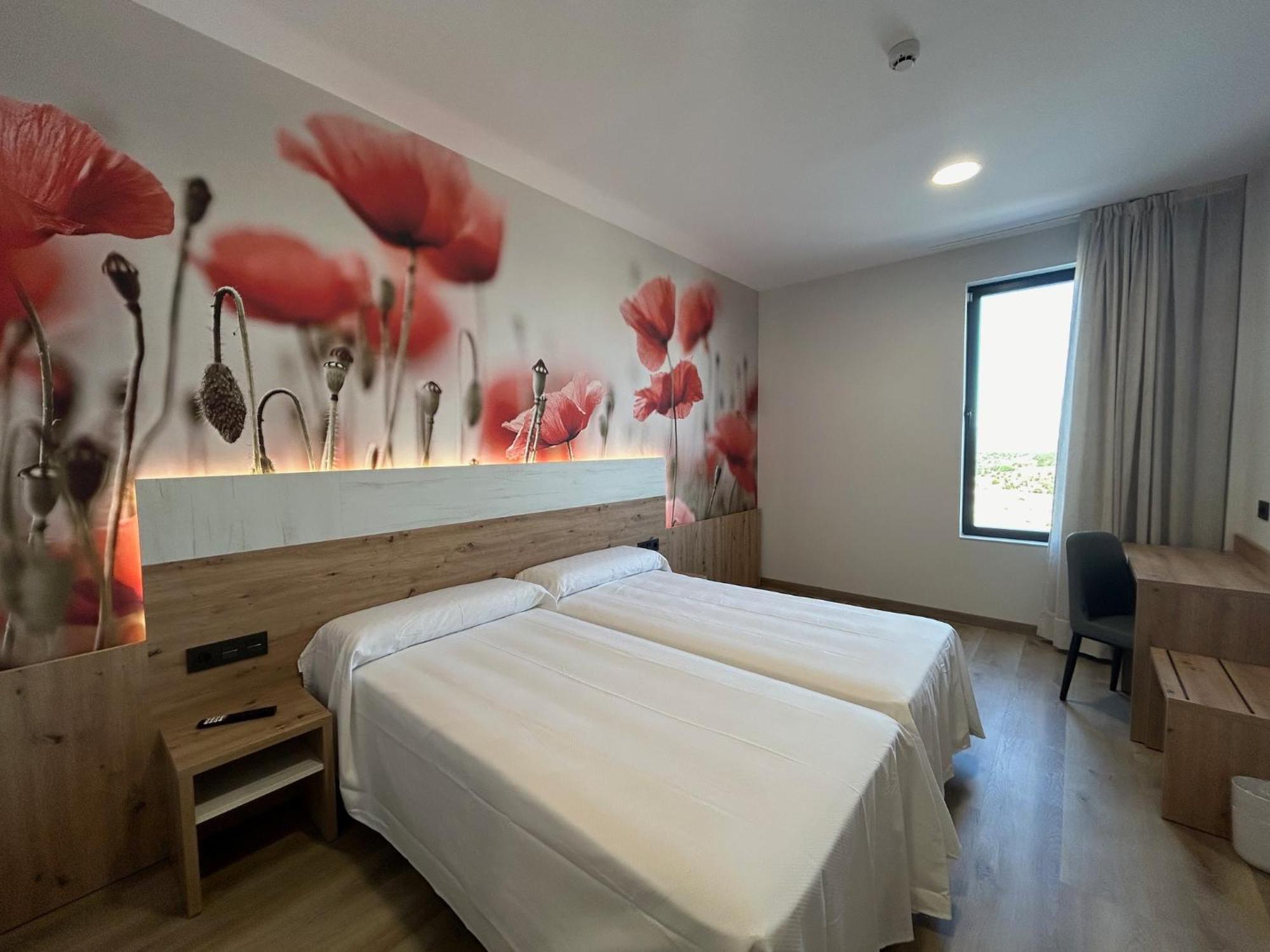 לה פואבלה דה ואלורדה Hotel Javalambre מראה חיצוני תמונה