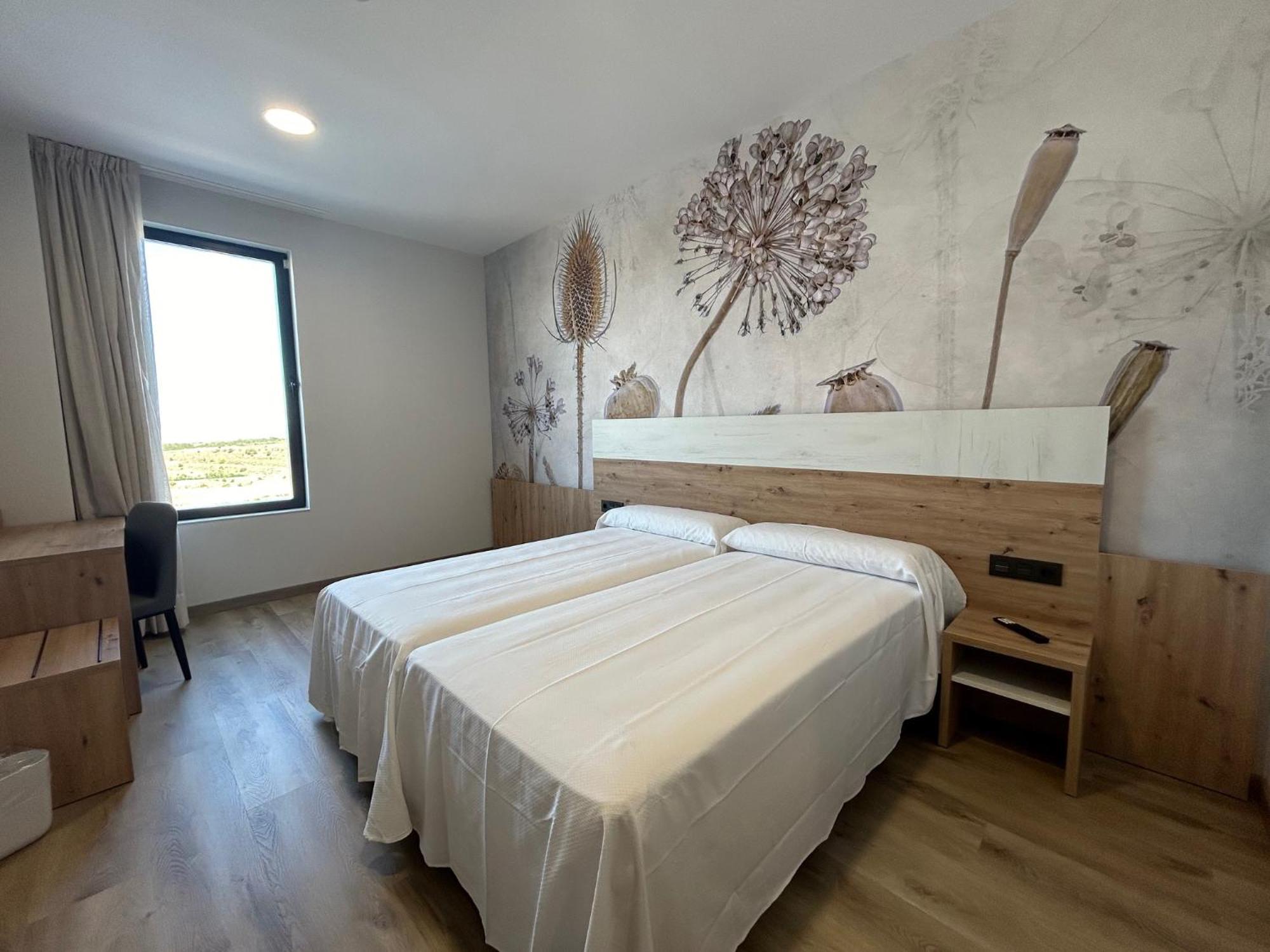 לה פואבלה דה ואלורדה Hotel Javalambre מראה חיצוני תמונה