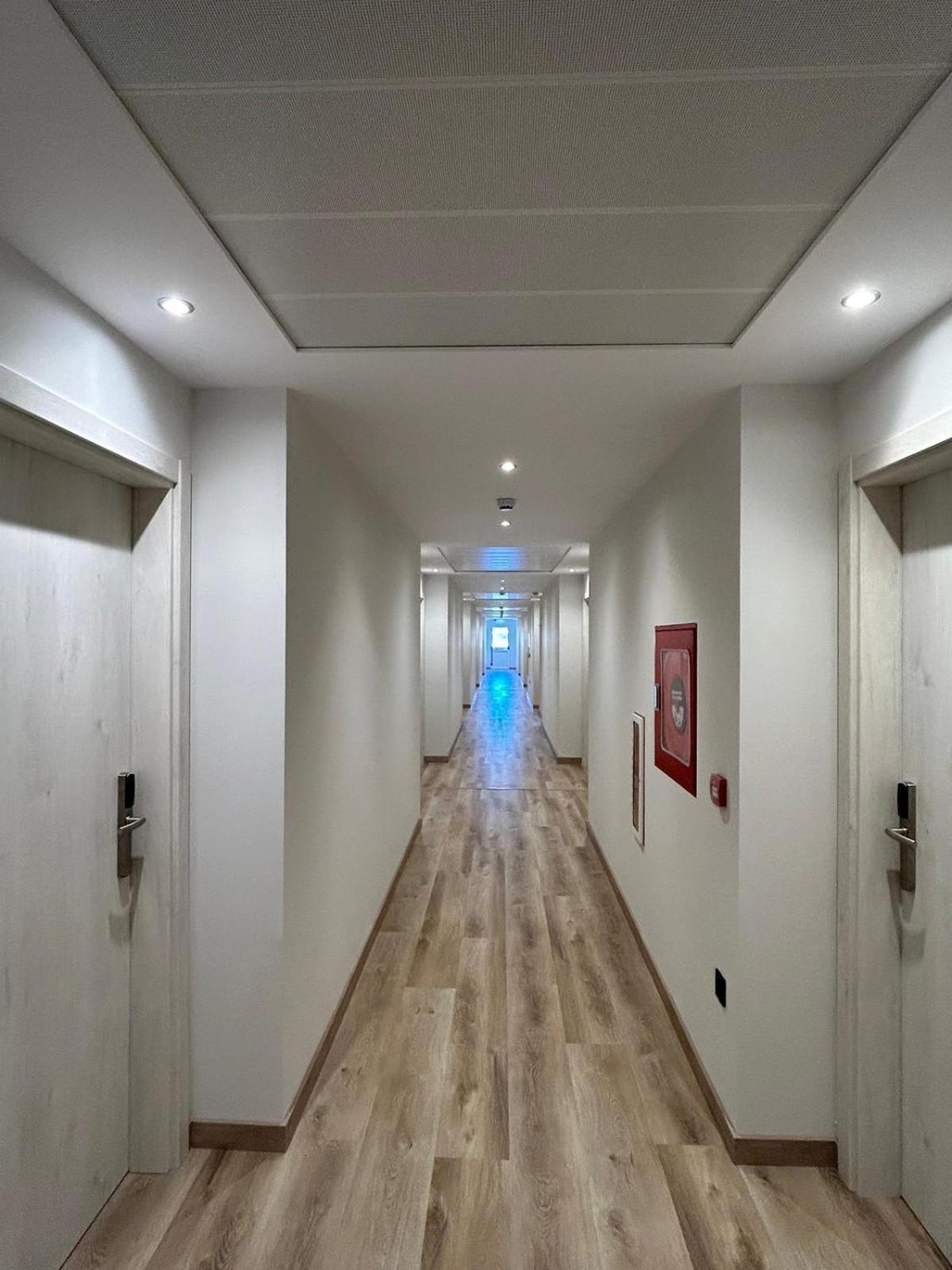 לה פואבלה דה ואלורדה Hotel Javalambre מראה חיצוני תמונה
